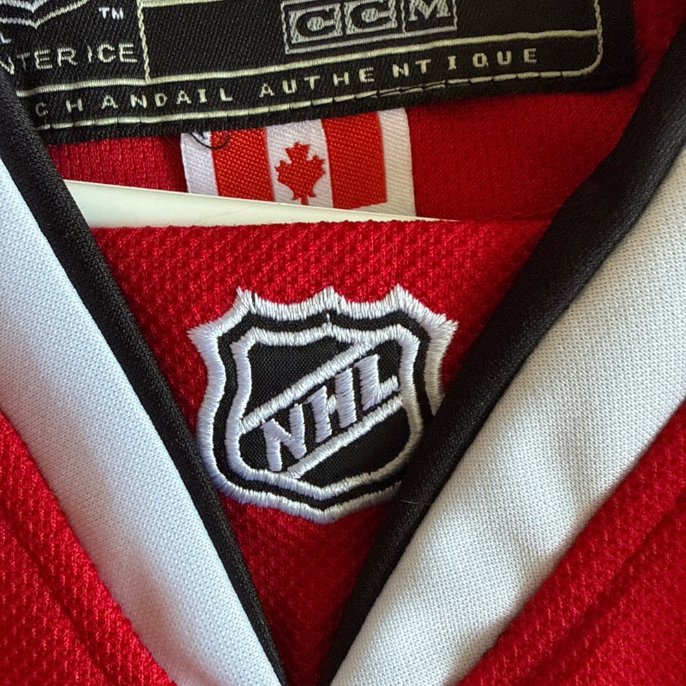 Men’s Reebok CCM VTG Patrick Sharp #10 Blackhawks Authentic Jersey Sz 52 - Red - Picture 4 of 6
